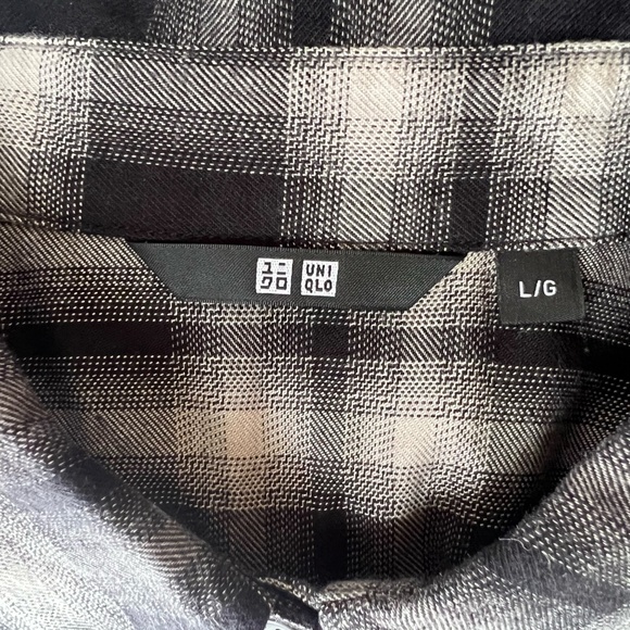 Uniqlo Black & White Checkered Long-Sleeve Shirtdress - Picture 4 of 5